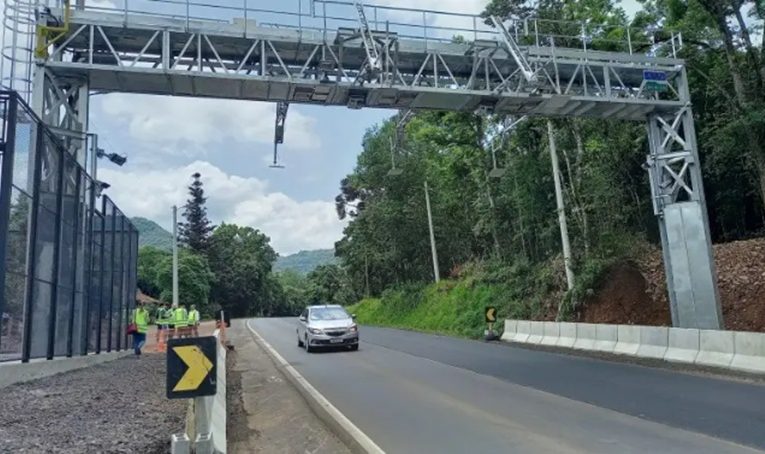 Justiça derruba liminar que suspendia pedágio na Mogi-Dutra
